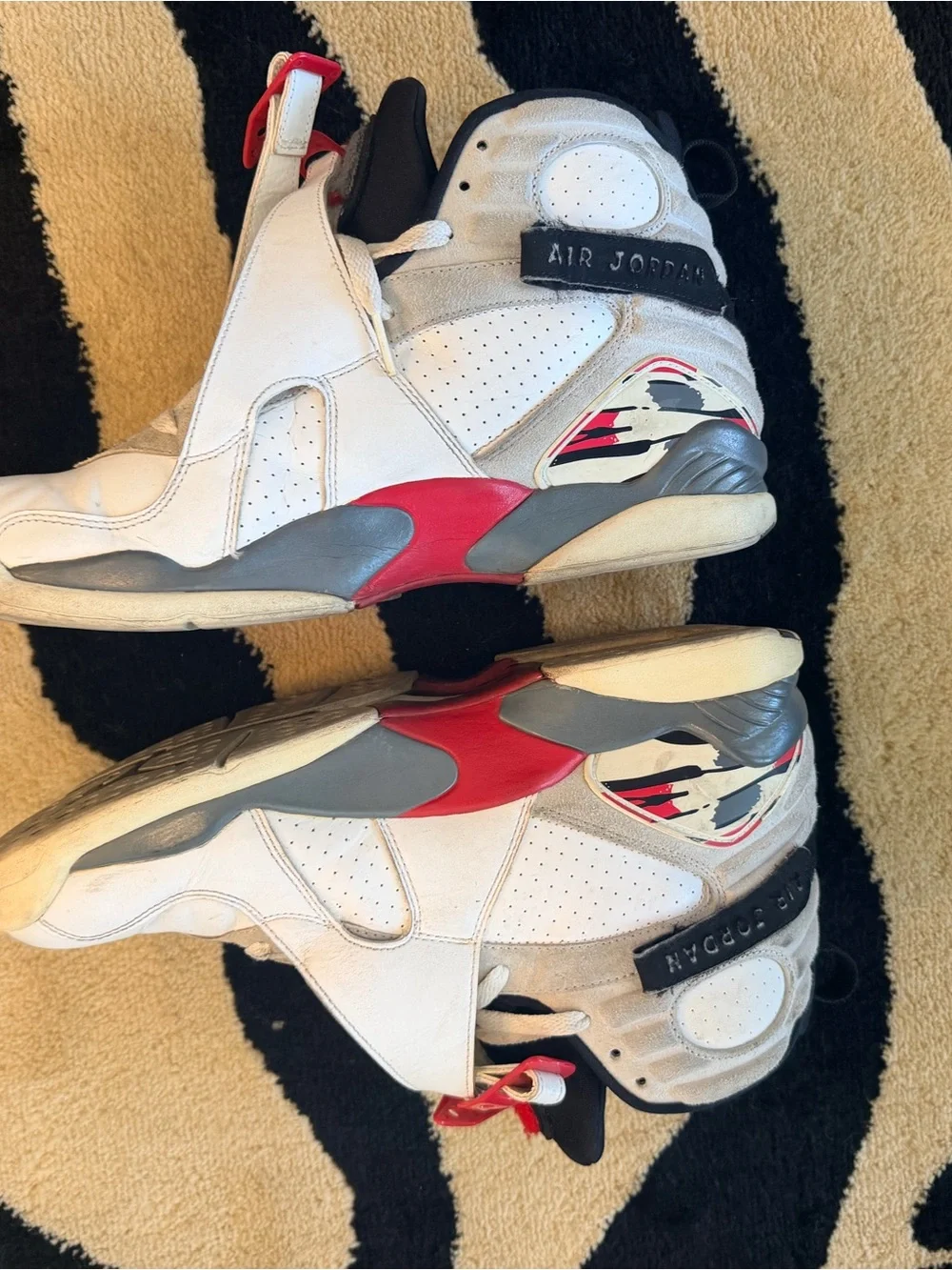 Jordan White Navy Red Retro Sneakers